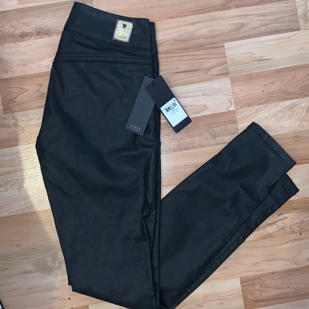 Guess | Curvy Faux Leather Jeggings Size 25 - Picture 2 of 8